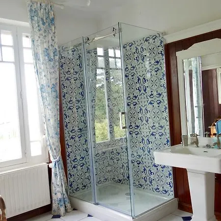 La Maison Rose Portbail